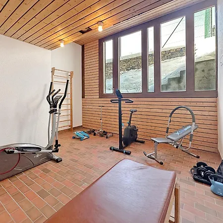 Alpine Club Retreat, Studio, Pool And View *