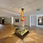 Alpine Club Retreat, Studio, Pool And View * Crans-Montana
